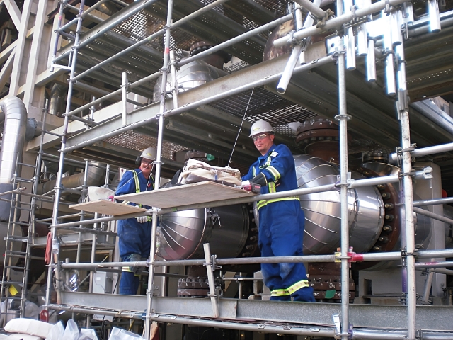 Northwest Redwater Refinery - Insulation